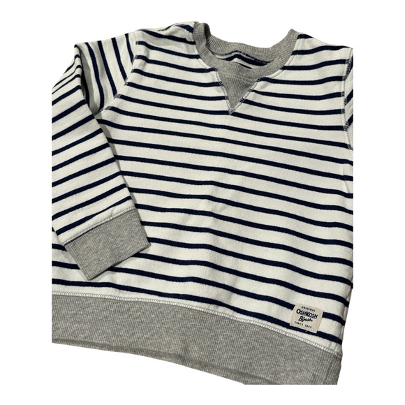 Bundle of Boys OshKosh shirts size 5 - Picture 8 of 9